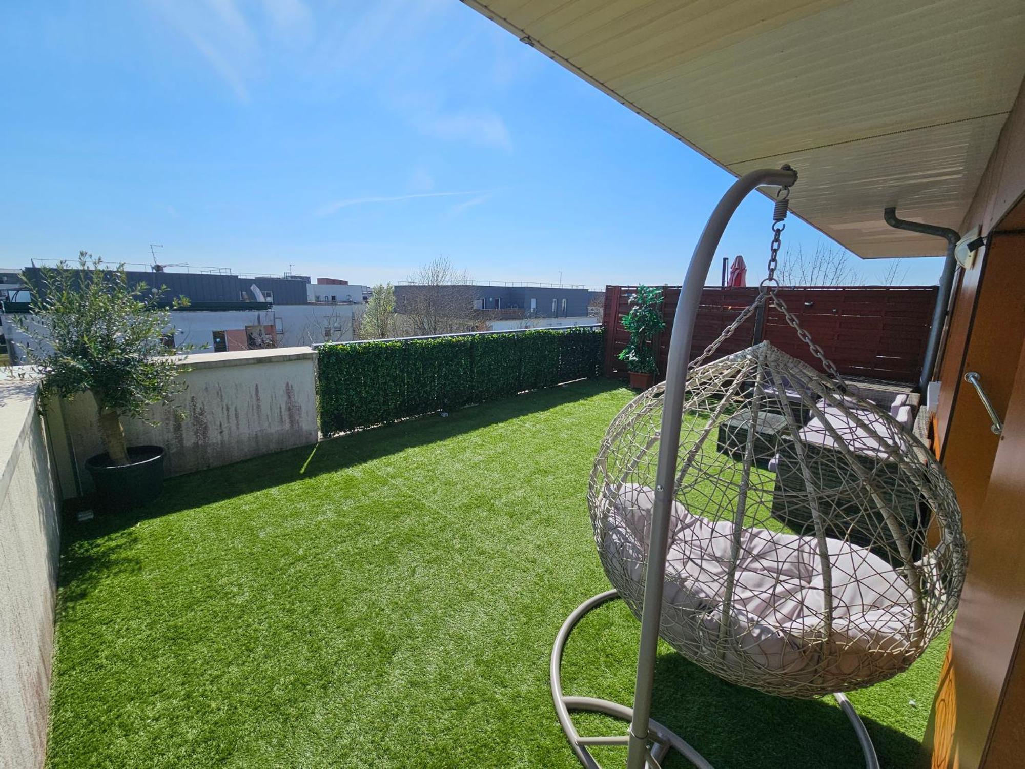 Stylish Rooftop Avec Terrasse A 2Pas De Disney Paris มองต์เตฮวา ภายนอก รูปภาพ