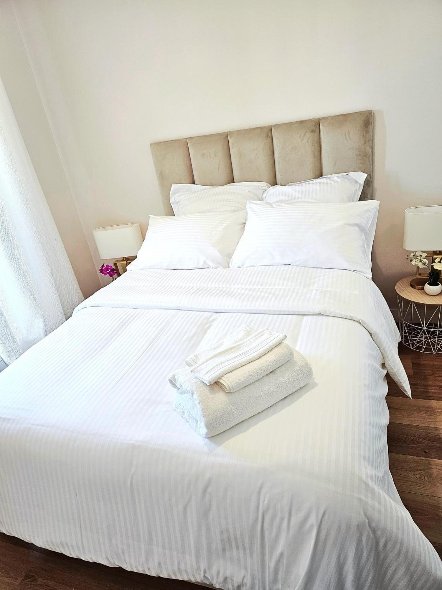 Stylish Rooftop Avec Terrasse A 2Pas De Disney Paris มองต์เตฮวา ภายนอก รูปภาพ